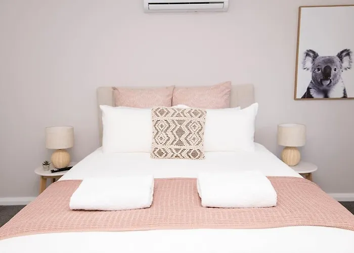 Villa On Matthews, Quite, Modern, Fresh, Free Wifi