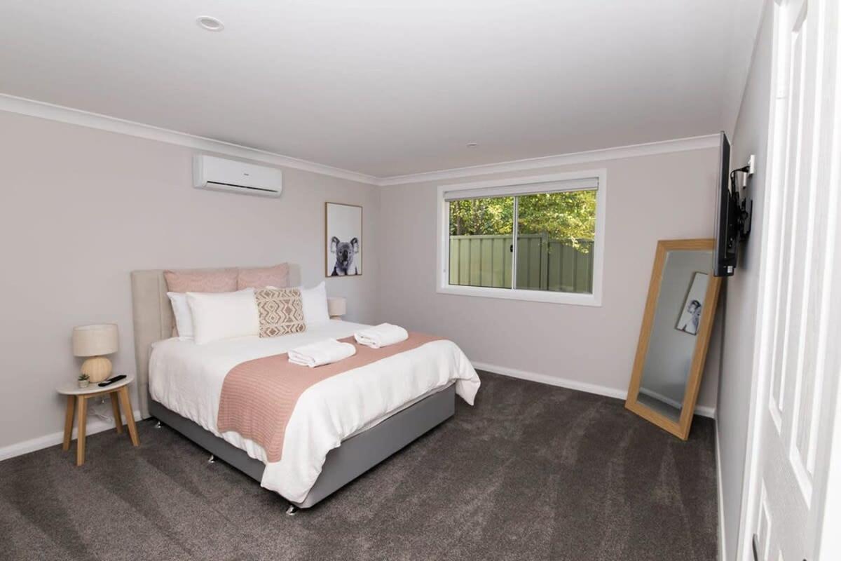 Holiday home On Matthews, Quite, Modern, Fresh, Free Wifi Orange